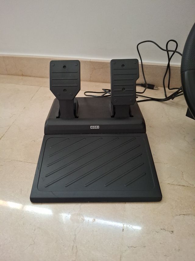 NEGOCIABLE, Volante HORI RWA PS4/PS5
