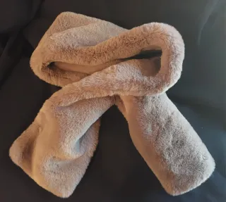 Cuello de pelo sintético beige/marrón/tostado