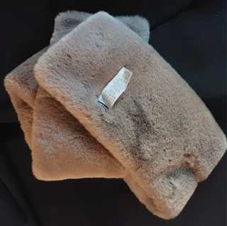 Cuello de pelo sintético beige/marrón/tostado