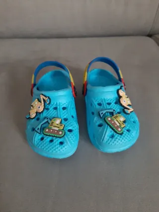 Ciabatte bimbo con decorazioni