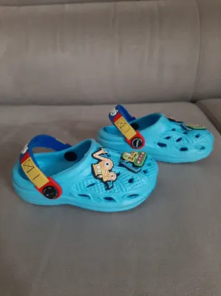 Ciabatte bimbo con decorazioni