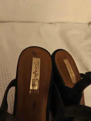 Sandalias Zara Piel Ante Negras