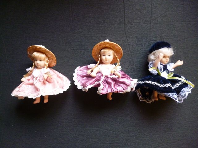 3 Muñecas Miniatura Cerámica