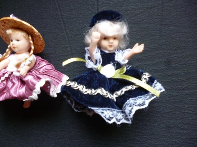 3 Muñecas Miniatura Cerámica