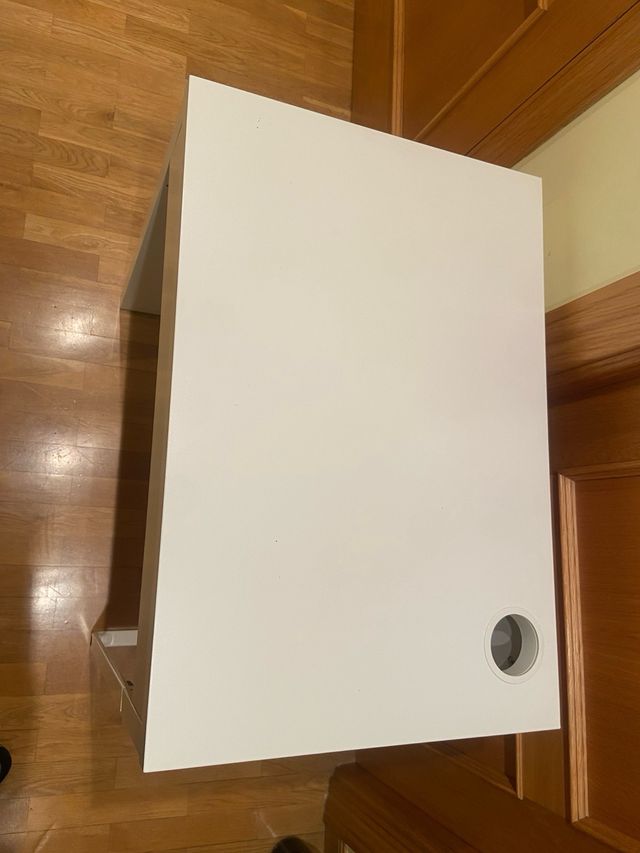 Escritorio blanco moderno mike, en perfecto estado