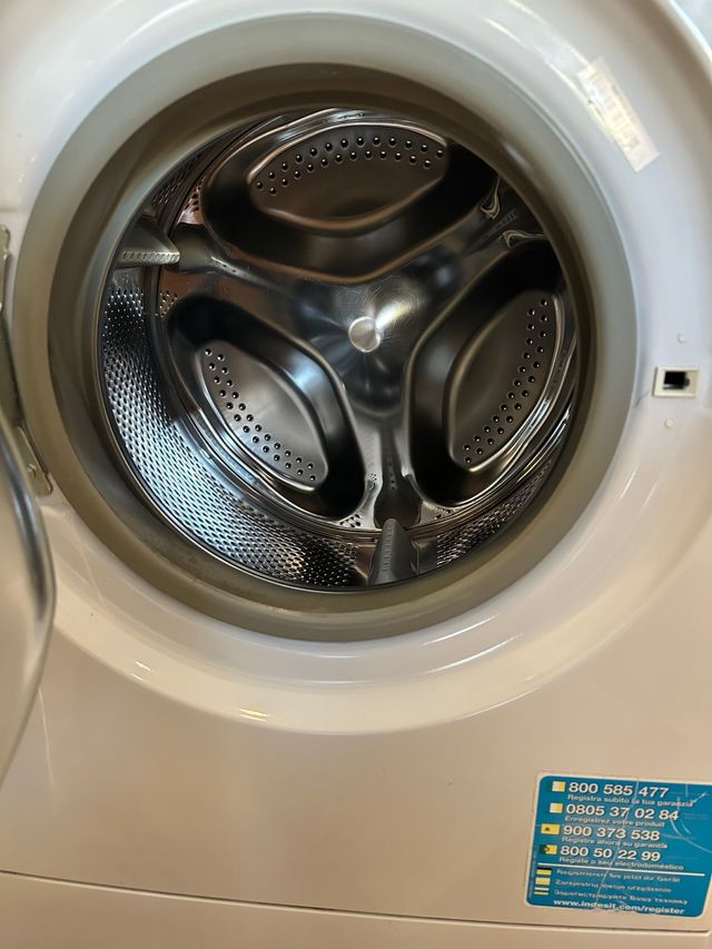 Lavadora Indesit 8Kg 1200 RPM