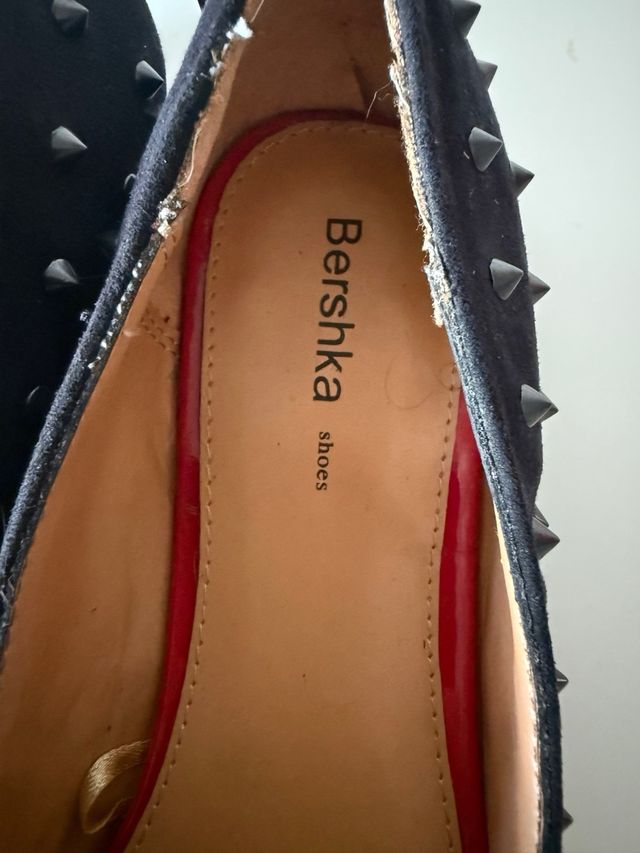 Bailarinas negras con pinchos