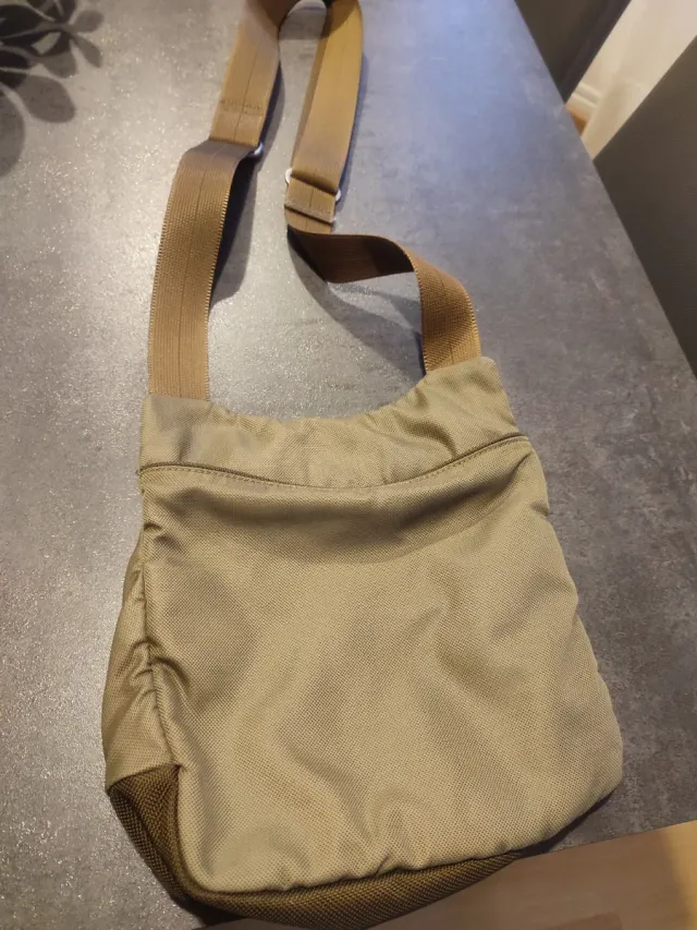 Bolso bandolera Tumi