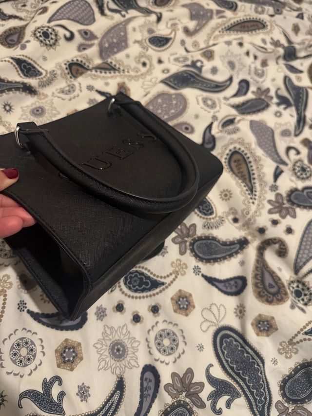 Bolso Guess Negro