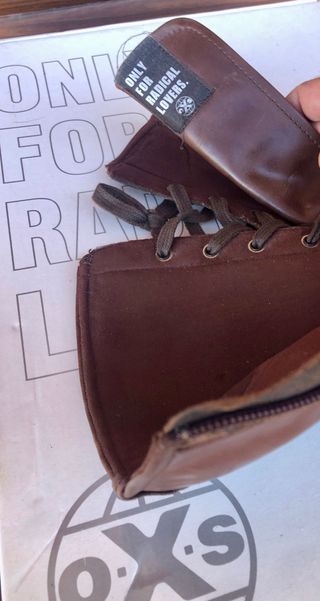 Stivali OXS donna marrone lacci