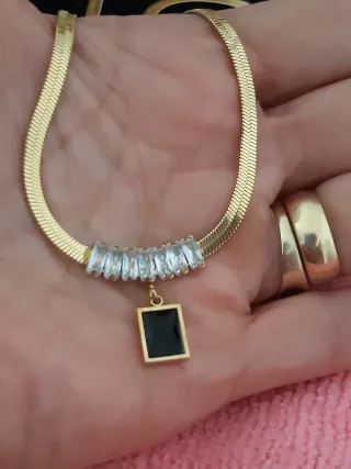 Collar dorado acero con baño de oro