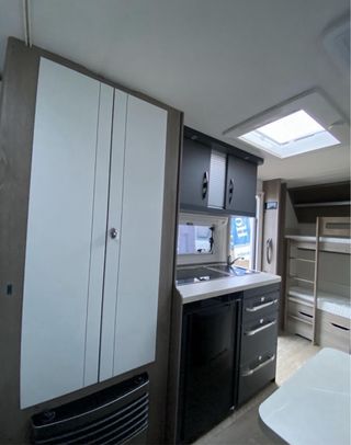 Caravana Hobby 470 On Tour