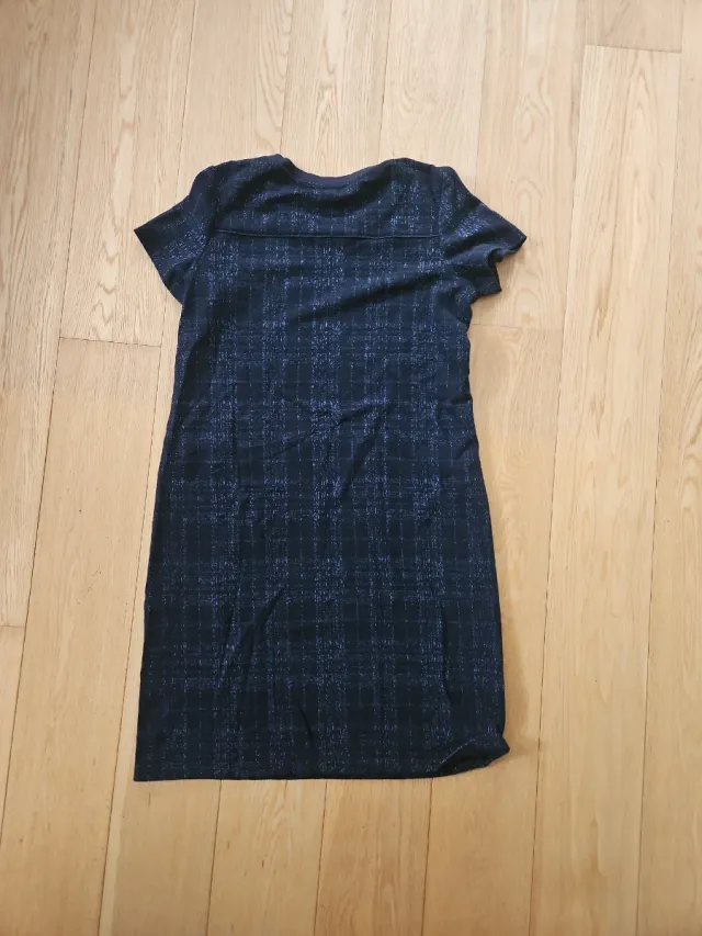 Vestido azul marino con cuadros grises