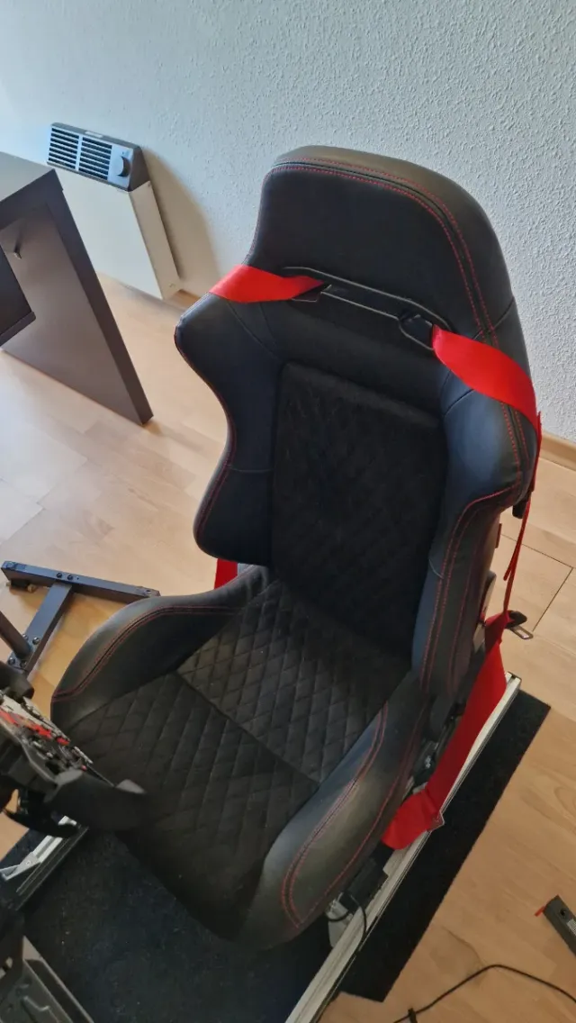 Moza R3 + Aros + Cockpit