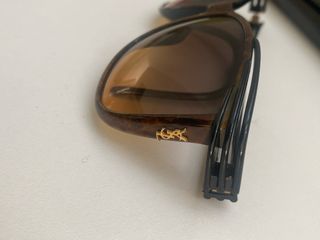 Gafas de sol Yves Saint Laurent marrones