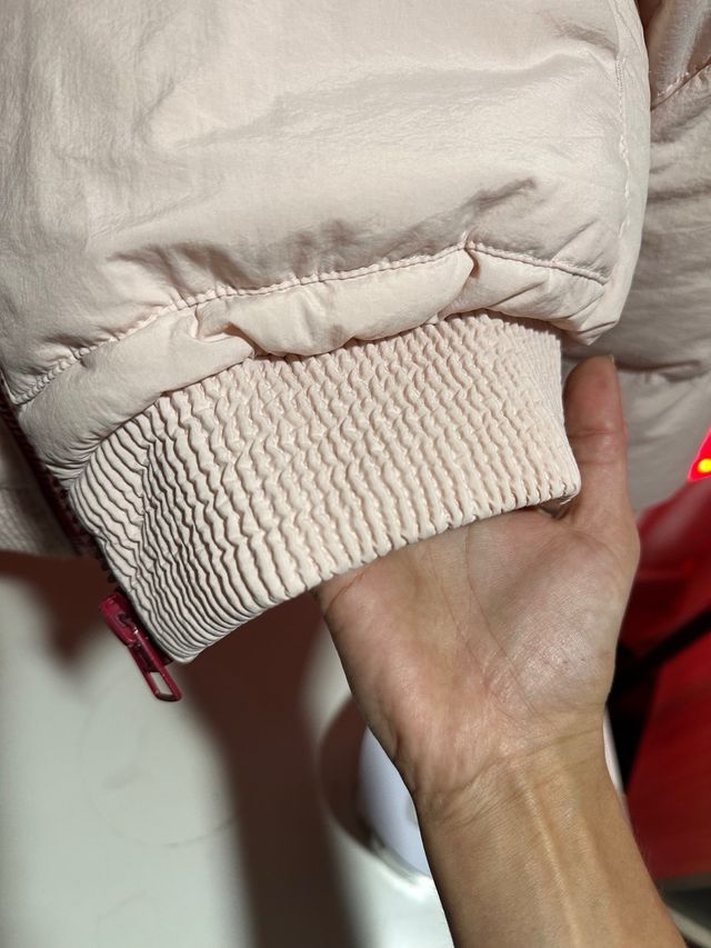 Abrigo Champion bicolor escucho ofertas