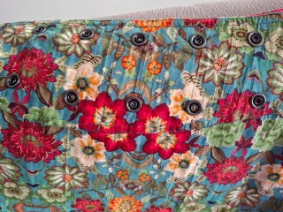 Falda reversible y ajustable floral