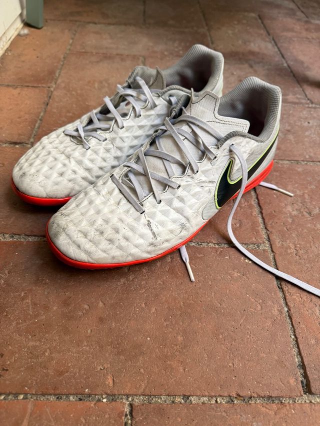 Botas de fútbol Nike Tiempo Talle us 10.5