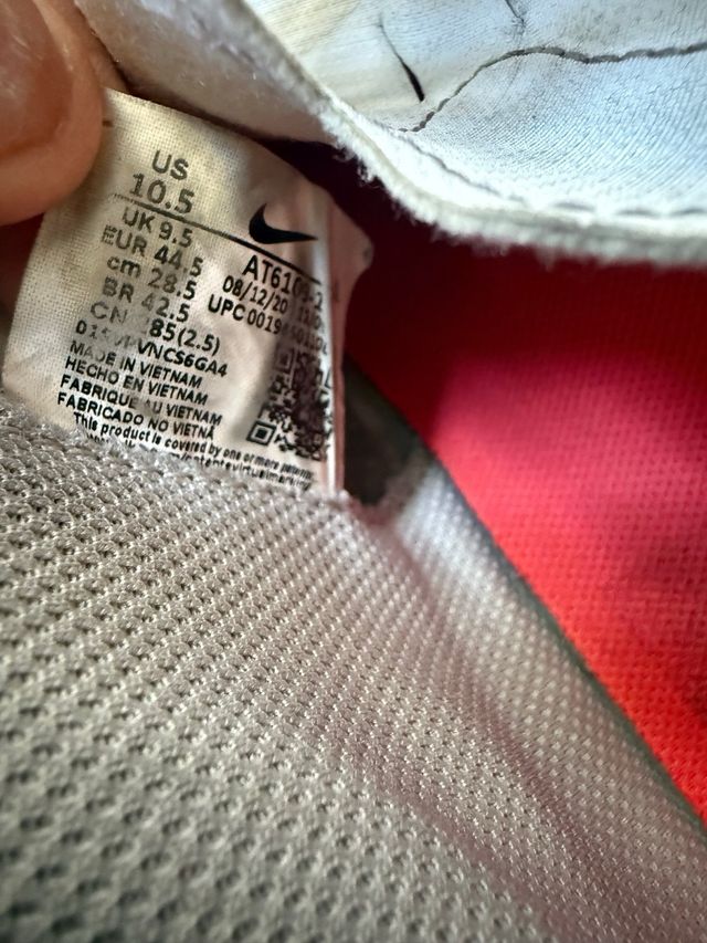 Botas de fútbol Nike Tiempo Talle us 10.5