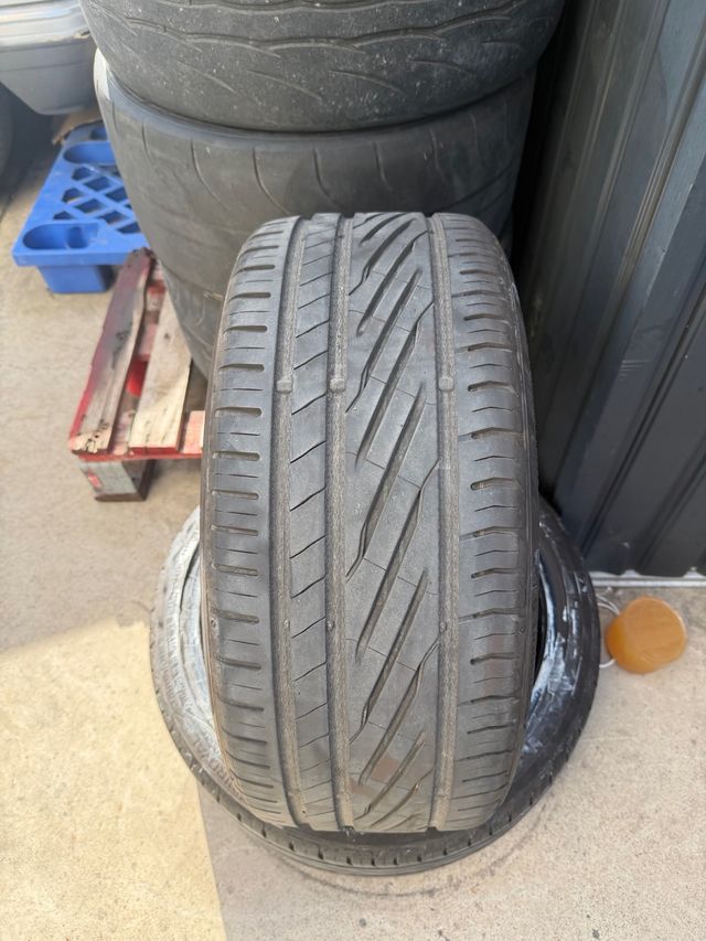 Neumáticos Uniroyal 235/35/19 Dos unidades