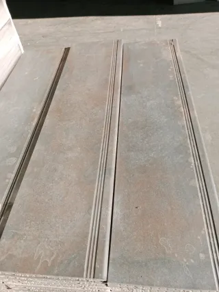 Peldaños escalera y bordes para piscina