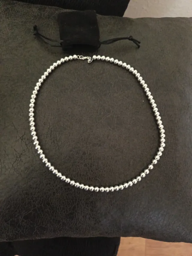 Collar Bolas Plata 45 cm