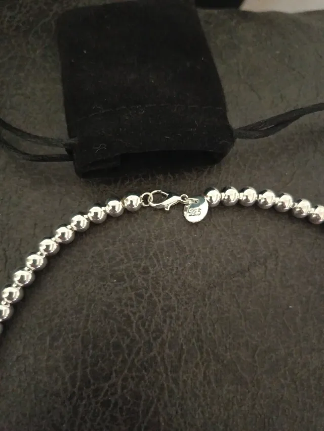 Collar Bolas Plata 45 cm