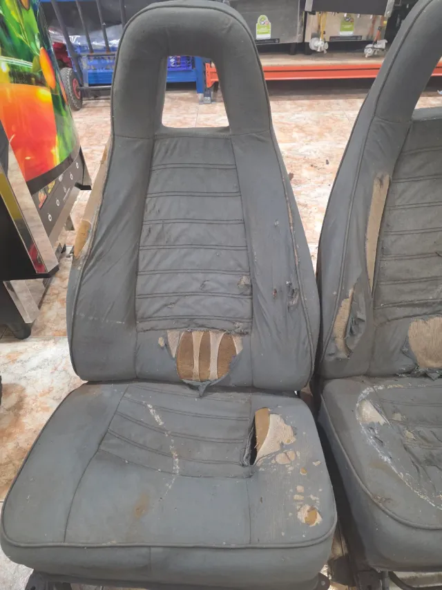 Asientos Delanteros Renault 5 TS