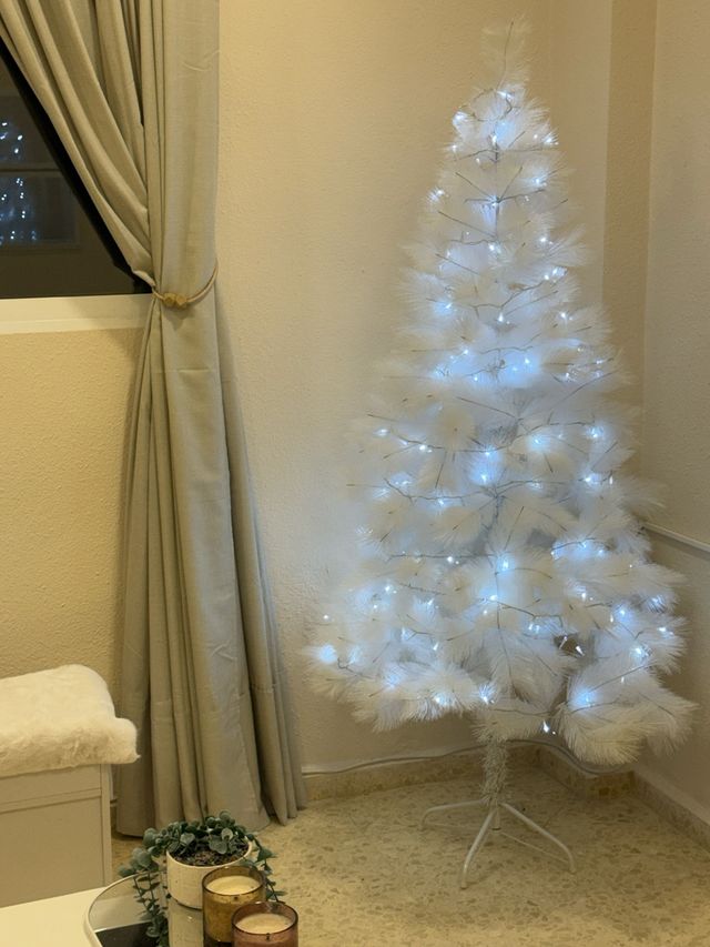 Árbol Navidad Blanco 1.80m con Luces