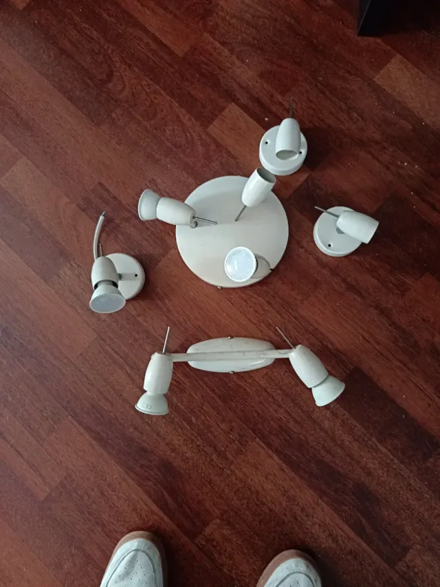 Conjunto focos iluminación blanco