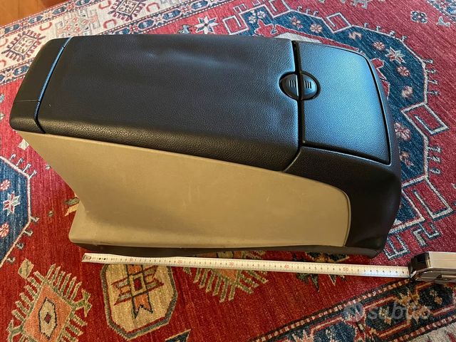 Ford Fusion Bracciolo Portaoggetti