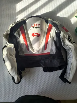 Traje de moto LEVIOR con protecciones