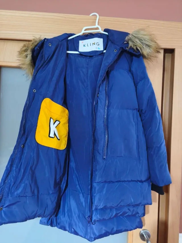 Abrigo azul  de la marca KLING talla XS