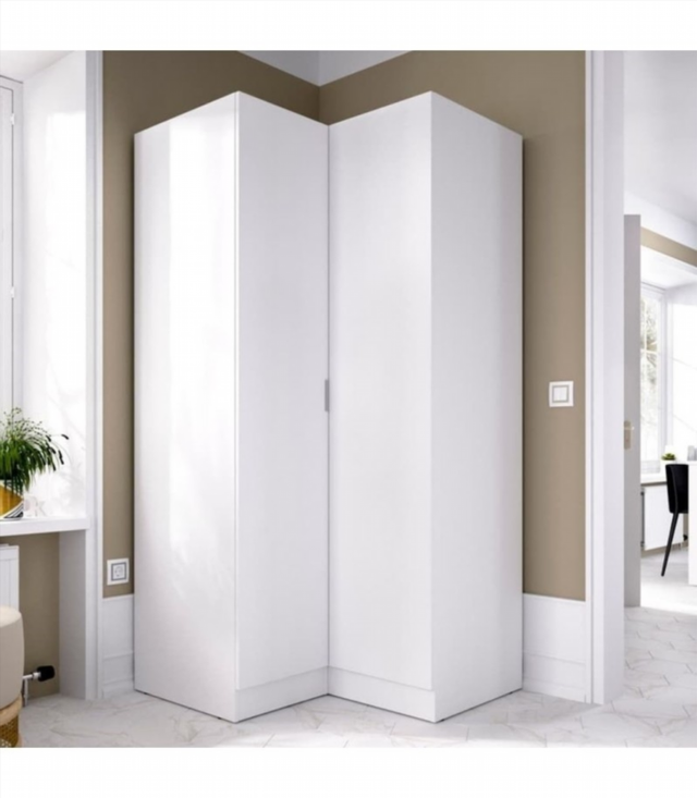 Armario Esquinero Con Puertas. Blanco