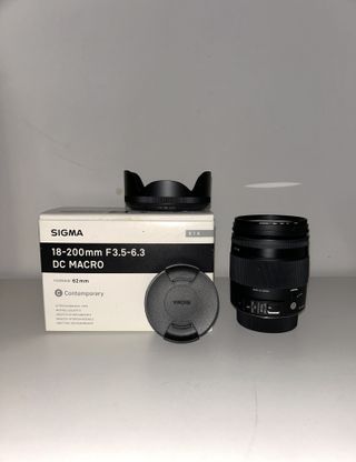 Objetivo Sigma 18-200mm f/3.5-6.3 DC Macro
