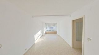 Piso en venta en Poligono Sur - La Oliva - Letanías en Sevilla