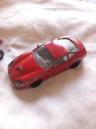 2 Modellini Ferrari Anni 80-90