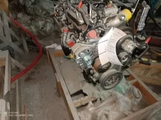 Motor diésel CAT nuevo