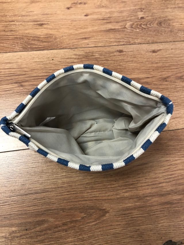 Neceser a rayas azul y blanco nuevo