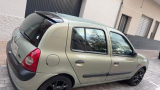 Renault Clio 2002