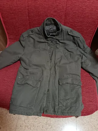 Cazadora verde militar