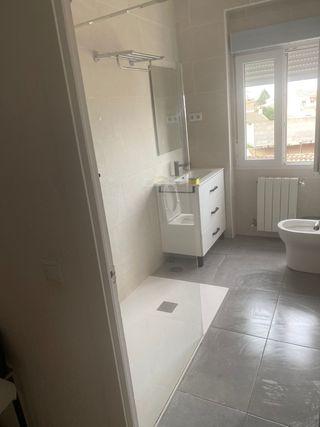 Piso reformado 4 dormitorios