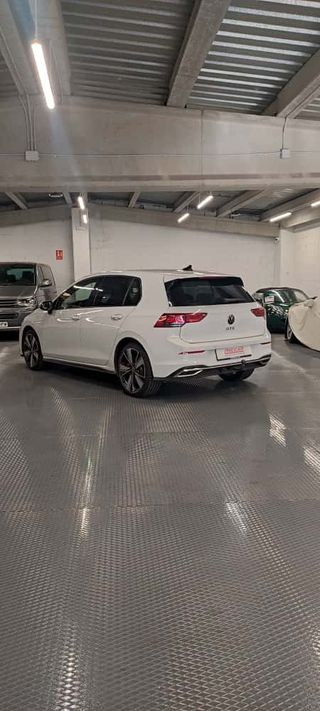 Volkswagen Golf GTE 2021