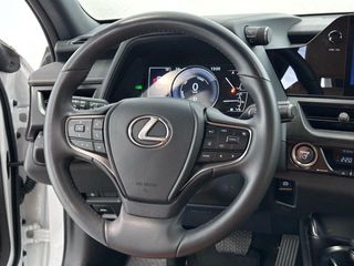 Lexus UX  2.0 250h Premium 2WD