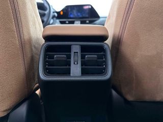 Lexus UX  2.0 250h Premium 2WD