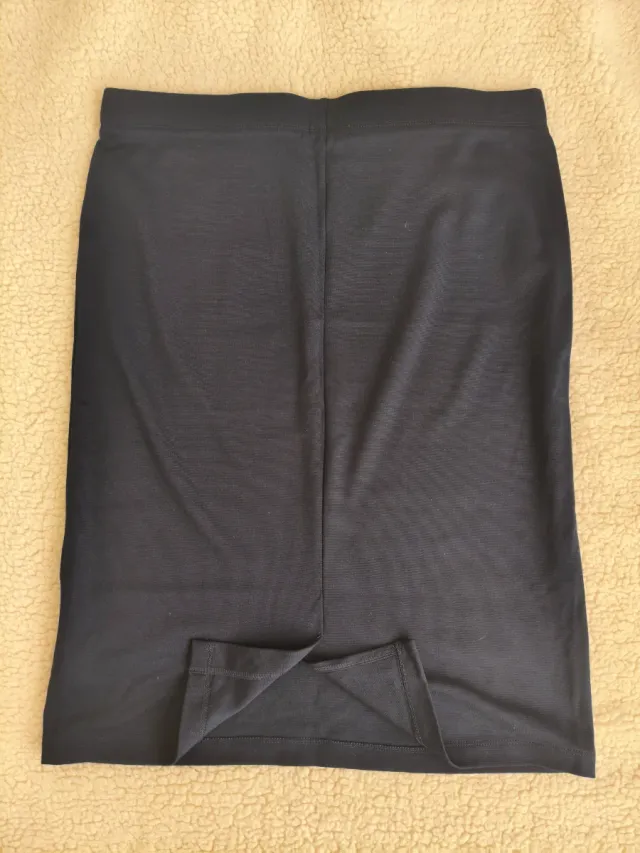 Falda lápiz o falda tubo