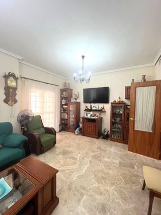 Chalet en venta en Montequinto en Dos Hermanas