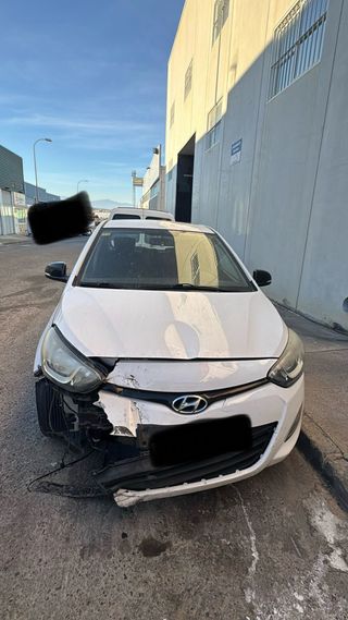 Despiece Hyundai I20 1.2 Gasolina 2013
