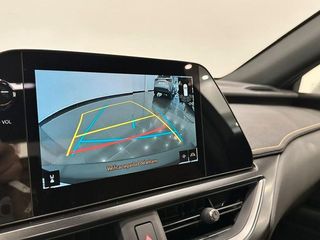 Lexus UX 300E  +