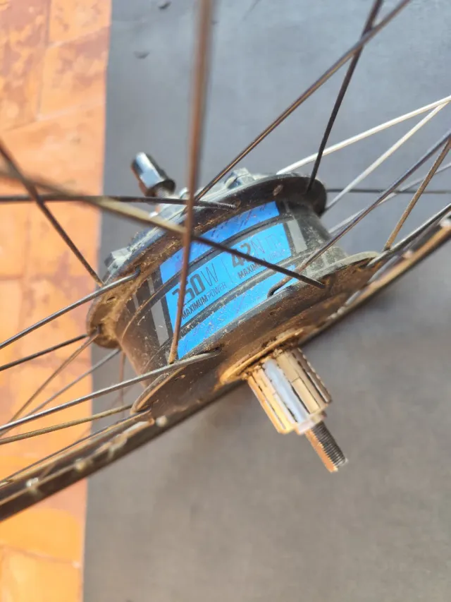 Llanta de Bicicleta Eléctrica